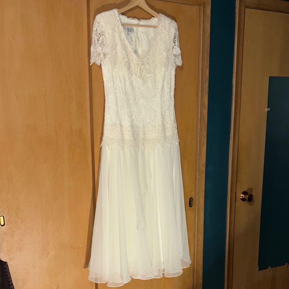 Jessica McClintock Ivory Lace Dress